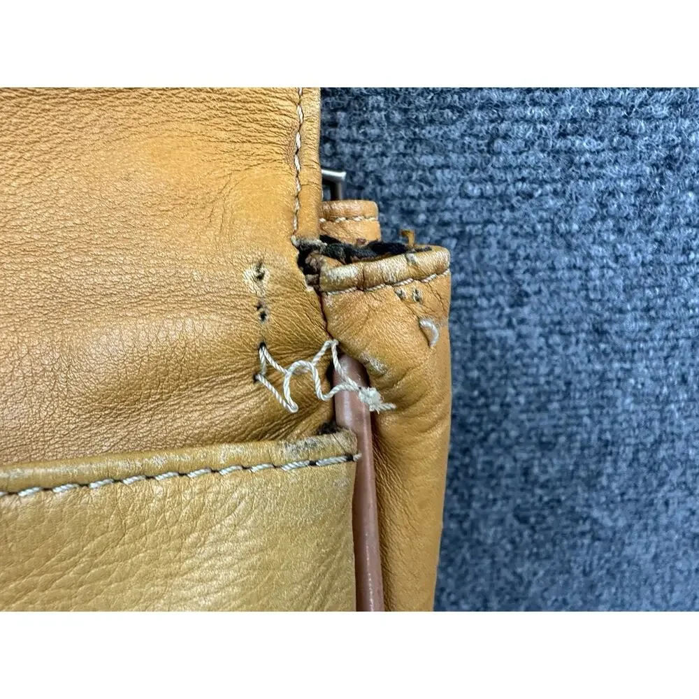 Kenneth Cole Reaction Leather Messenger Bag Tan Distressed for Repair
